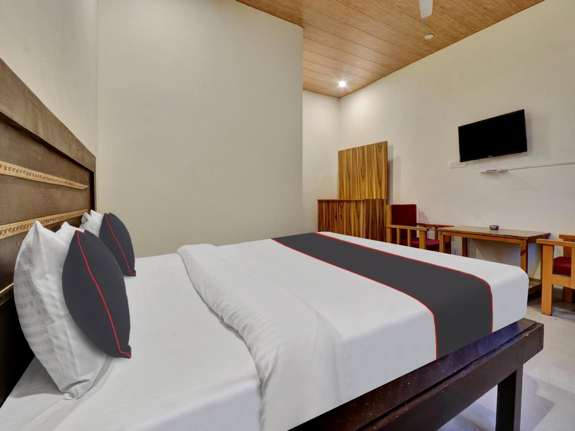 Collection O Shiv Sutra Resorts, Masuri Exterior foto